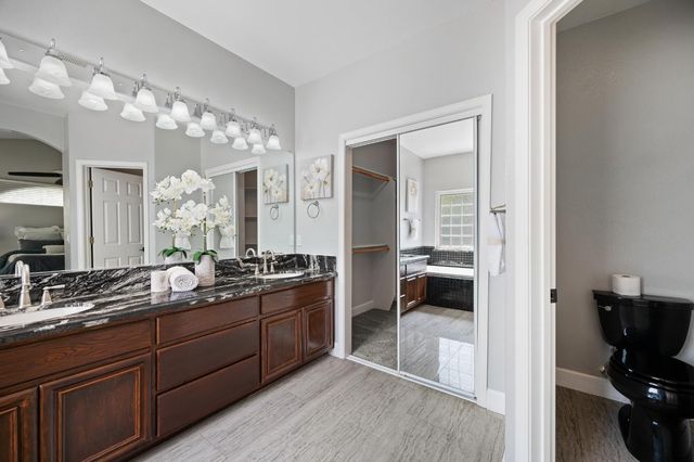 2778 Silverado Dr, Valley Springs, CA 95252