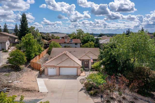 2778 Silverado Dr, Valley Springs, CA 95252