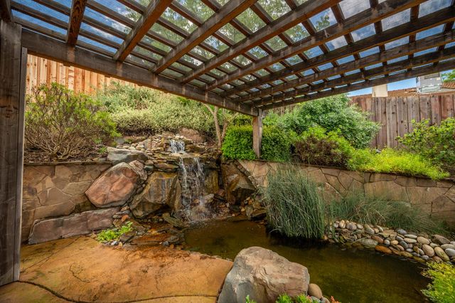 2778 Silverado Dr, Valley Springs, CA 95252