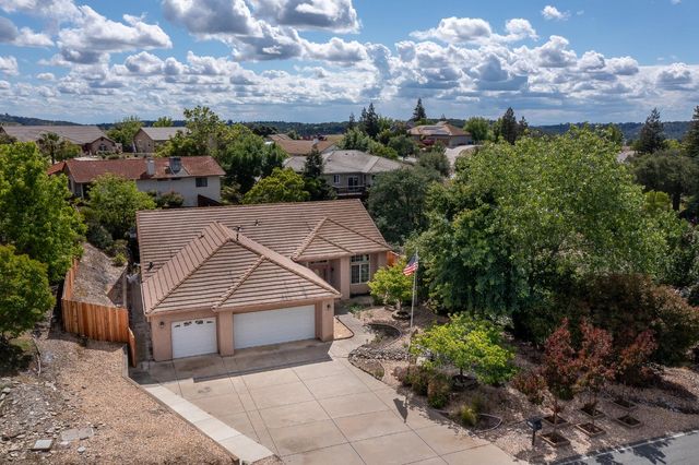 2778 Silverado Dr, Valley Springs, CA 95252