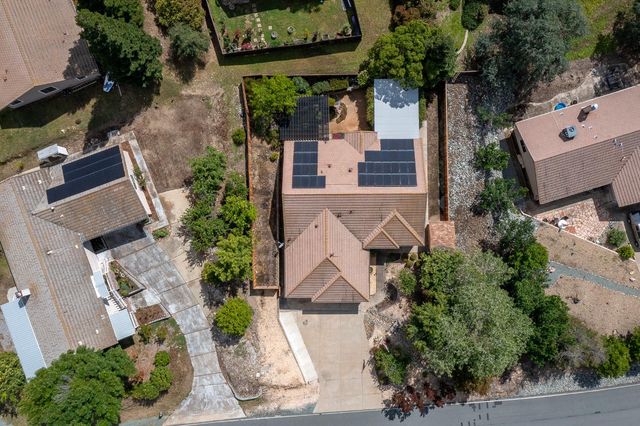 2778 Silverado Dr, Valley Springs, CA 95252
