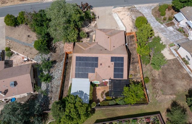 2778 Silverado Dr, Valley Springs, CA 95252