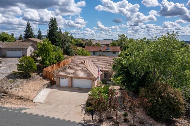 2778 Silverado Dr, Valley Springs, CA 95252