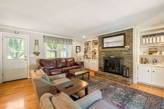 279 Main Street, Wilbraham, MA 01095