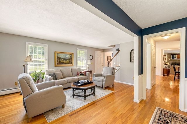 279 Main Street, Wilbraham, MA 01095