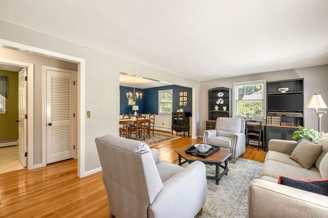279 Main Street, Wilbraham, MA 01095
