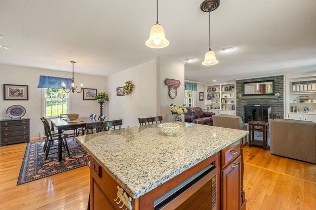 279 Main Street, Wilbraham, MA 01095