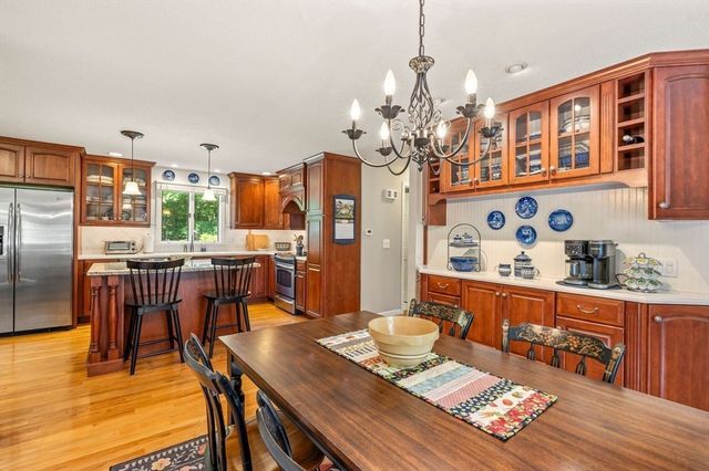 279 Main Street, Wilbraham, MA 01095