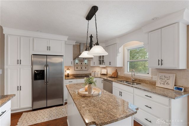 6659 Stillmead Drive, Dayton, OH 45414