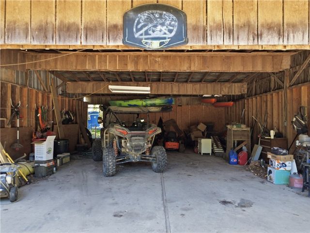 10645 Winningham Road, Gentry, AR 72734
