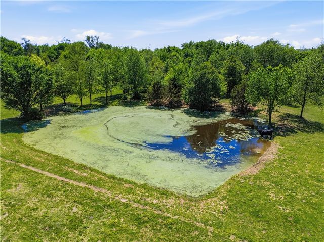 10645 Winningham Road, Gentry, AR 72734