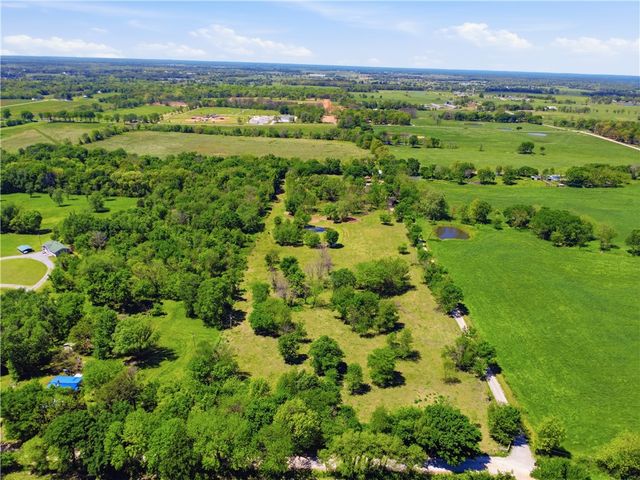 10645 Winningham Road, Gentry, AR 72734