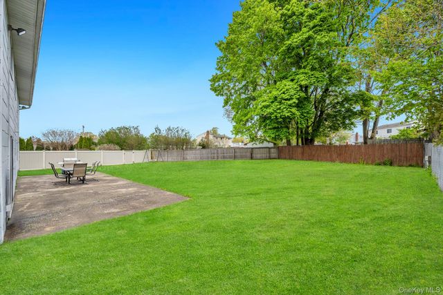 55 Starfire Drive, Centereach, NY 11720