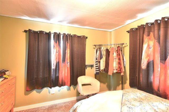 15421 Jim Creek Rd, Arlington, WA 98223