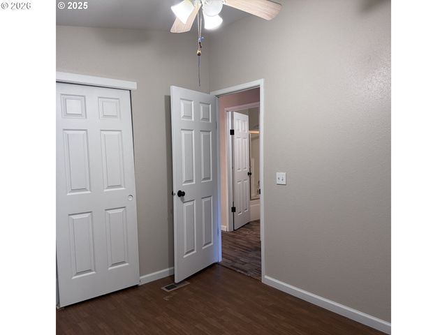 925 Sw DOLORES Dr, Waldport, OR 97394