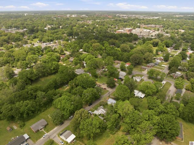 610 Broad Street, Murray, KY 42071
