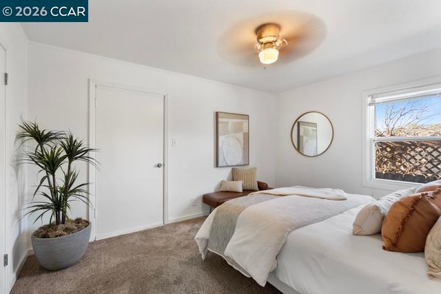 162 Riverview Dr, Pittsburg, CA 94565