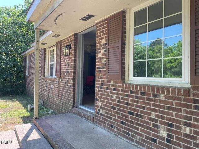 430 Adam Street, Fayetteville, NC 28301