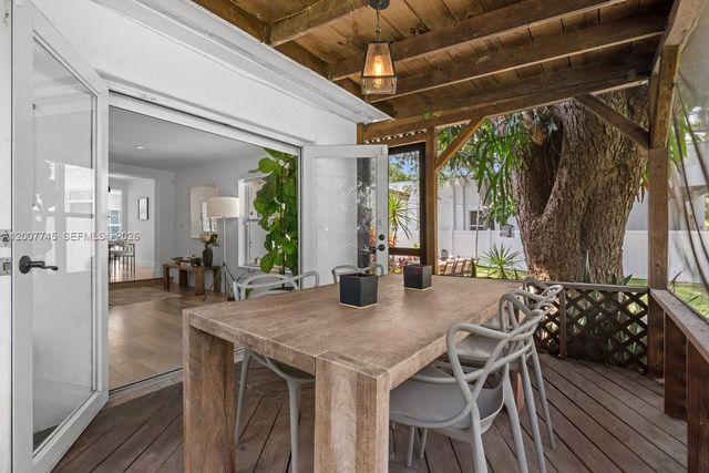 11790 NE 8th Ave, Biscayne Park, FL 33161