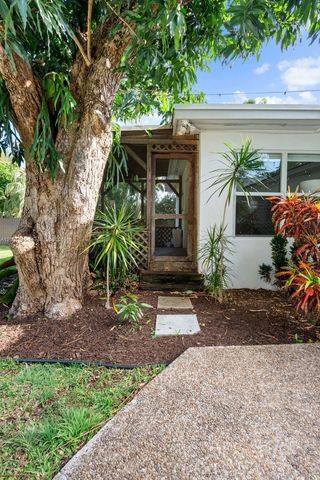 11790 NE 8th Ave, Biscayne Park, FL 33161