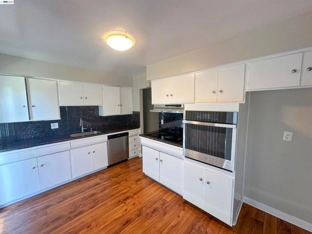 378 Acacia St, Fairfield, CA 94533