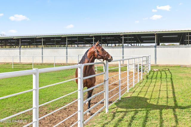 15204 L & L Rd, Kaplan, LA 70548