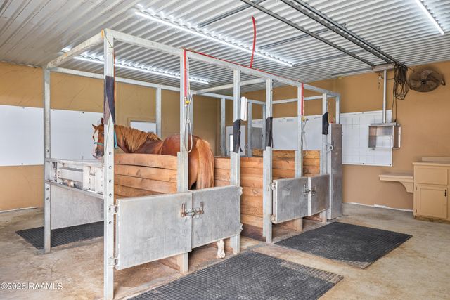 15204 L & L Rd, Kaplan, LA 70548