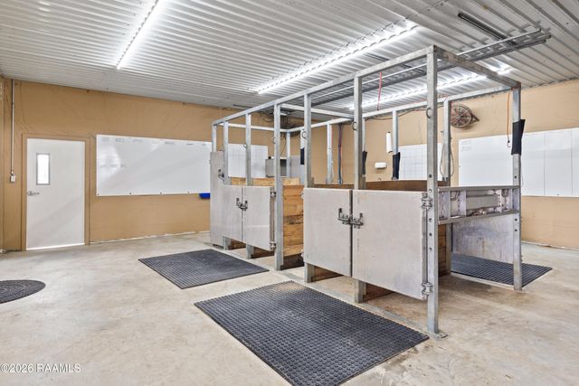 15204 L & L Rd, Kaplan, LA 70548