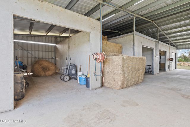 15204 L & L Rd, Kaplan, LA 70548