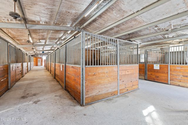 15204 L & L Rd, Kaplan, LA 70548