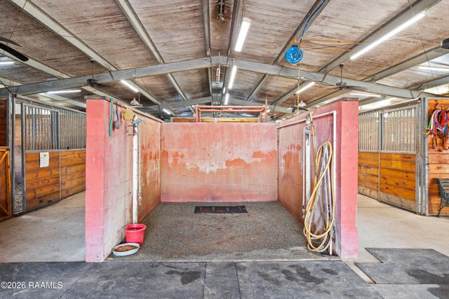 15204 L & L Rd, Kaplan, LA 70548