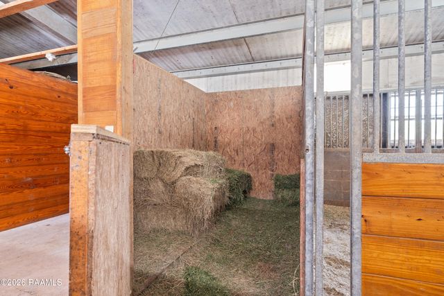 15204 L & L Rd, Kaplan, LA 70548