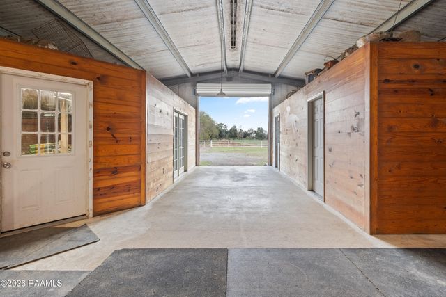 15204 L & L Rd, Kaplan, LA 70548