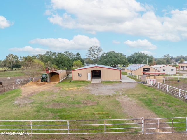 15204 L & L Rd, Kaplan, LA 70548