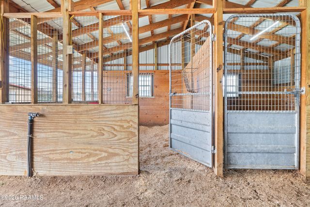 15204 L & L Rd, Kaplan, LA 70548