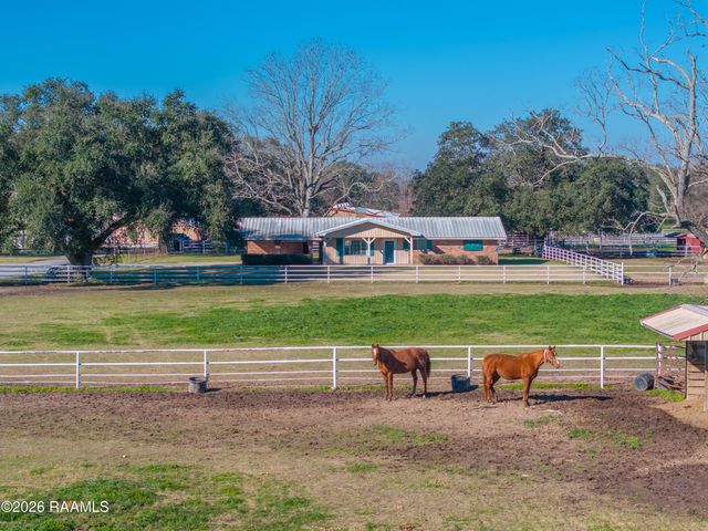 15204 L & L Rd, Kaplan, LA 70548