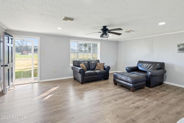 15204 L & L Rd, Kaplan, LA 70548