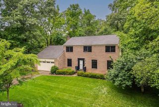9336 HEATHER GLEN DR, Alexandria, VA 22309