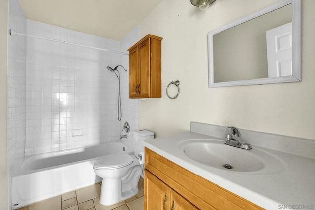 10210 Peaceful Ct, San Diego, CA 92071