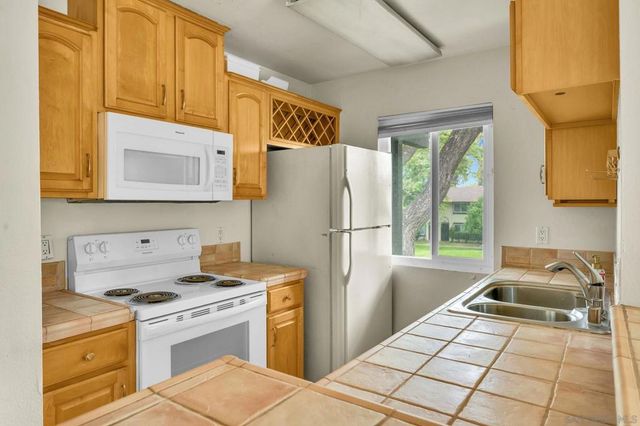 10210 Peaceful Ct, San Diego, CA 92071