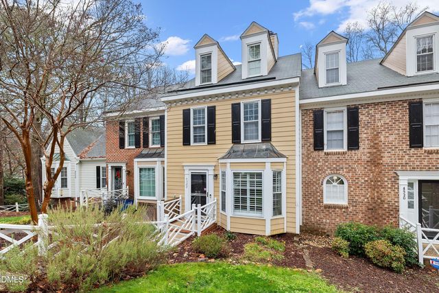 4522 Hamptonshire Drive, Raleigh, NC 27613