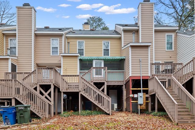 4522 Hamptonshire Drive, Raleigh, NC 27613