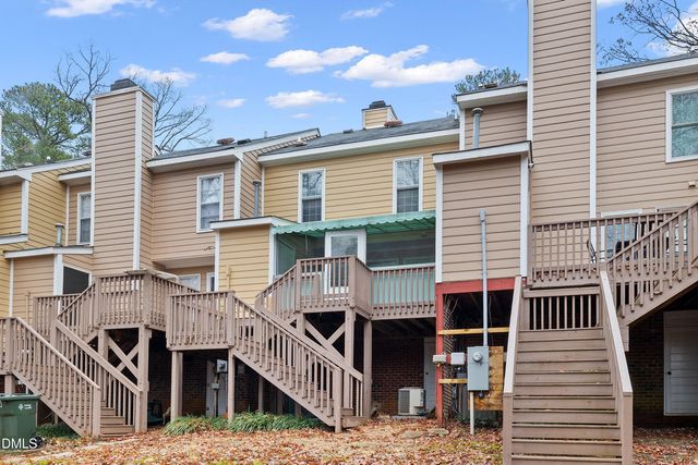 4522 Hamptonshire Drive, Raleigh, NC 27613