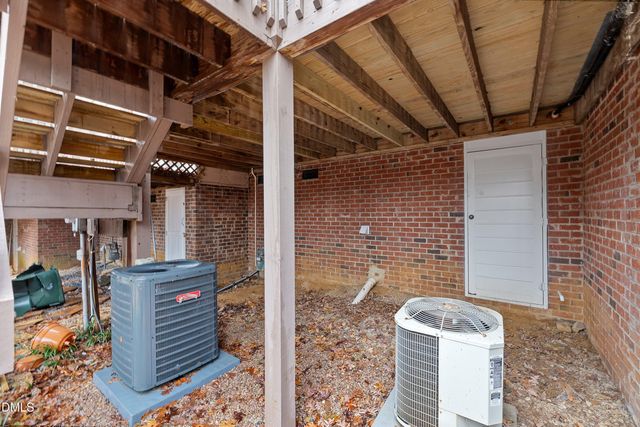 4522 Hamptonshire Drive, Raleigh, NC 27613