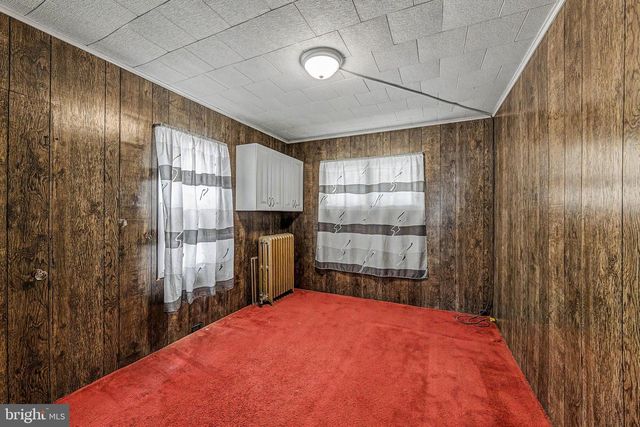 34 RIDGEWAY AVE, Oaklyn, NJ 08107