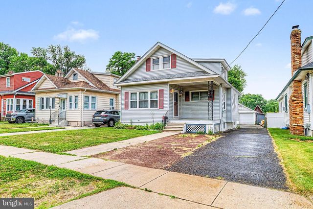 34 RIDGEWAY AVE, Oaklyn, NJ 08107