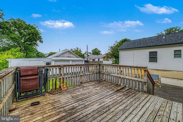 34 RIDGEWAY AVE, Oaklyn, NJ 08107
