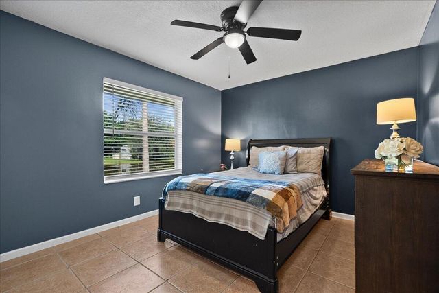 17713 32nd Lane N, Loxahatchee, FL 33470