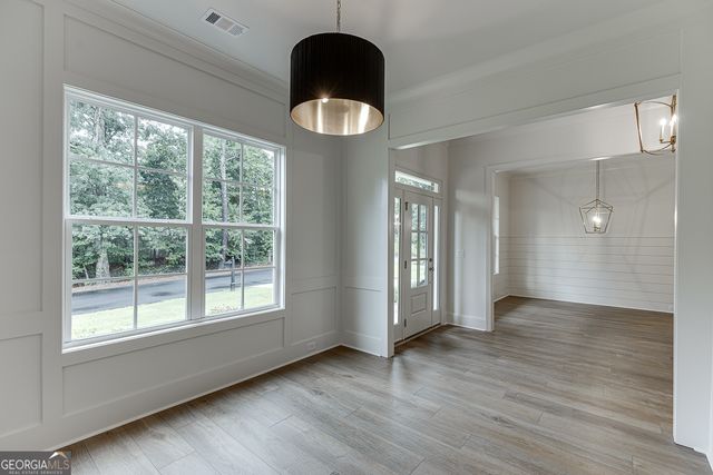 314 Level Creek Road, Sugar Hill, GA 30518