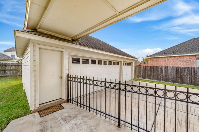 7006 Paxton Court, Sugar Land, TX 77479